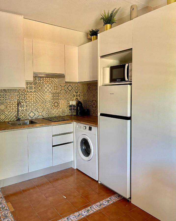 Bonito Apartamento Con Terraza, Jardin Y Piscina Cala en Bosc Eksteriør bilde